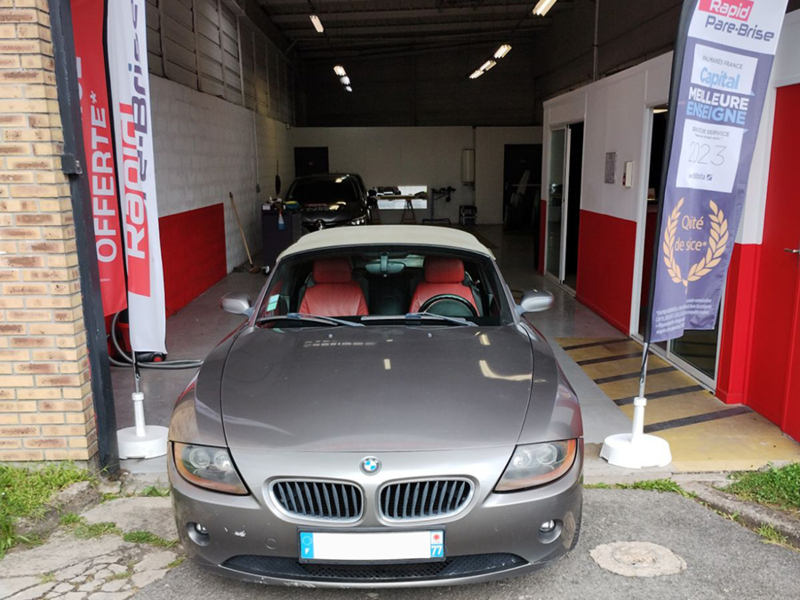 La voiture de la semaine est une Z4